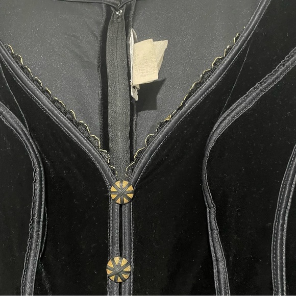 Vintage 1990s Stunning Tadashi Floor Length Long Sleeve Gown 14 - Picture 3 of 15